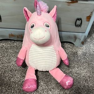 Hug Fun plush unicorn